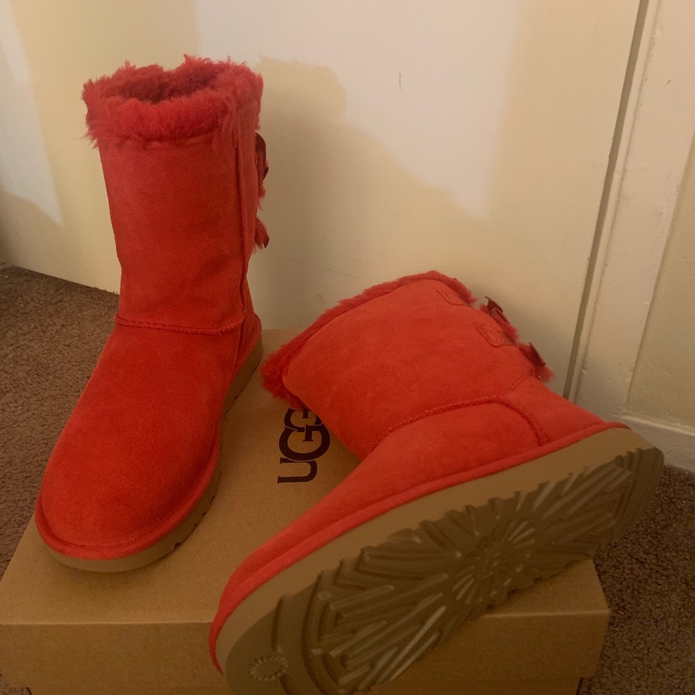 NIB UGG Bailey Bow Sparkler Boots - Picture 2 of 4